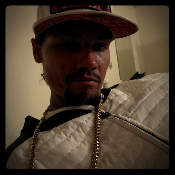 Meet your Posher, Jorge - Picture 1 of 1